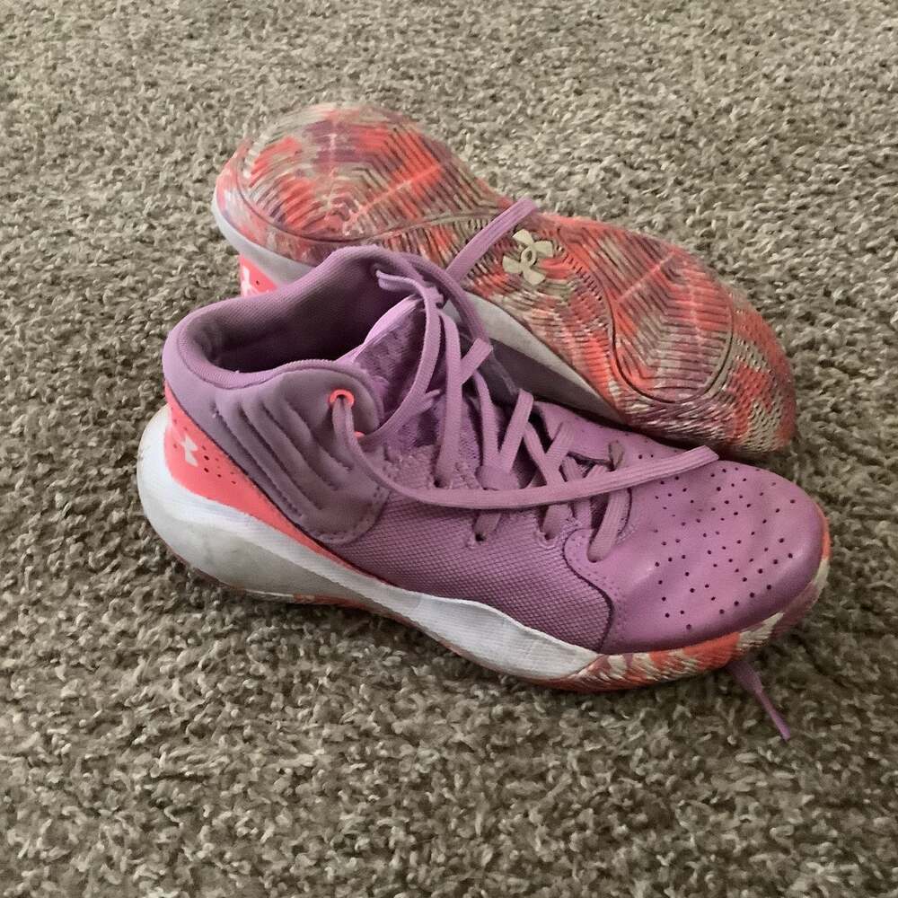 Under Armour Youth GS School Jet '21 Basketball Shoes Purple